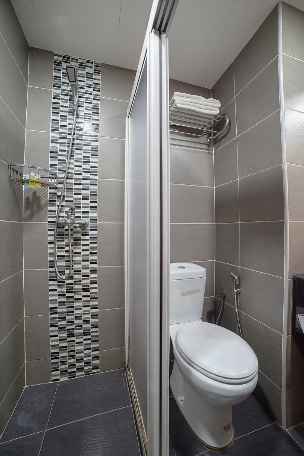 OYO 89531 Villa Hotel Segamat Esterno foto