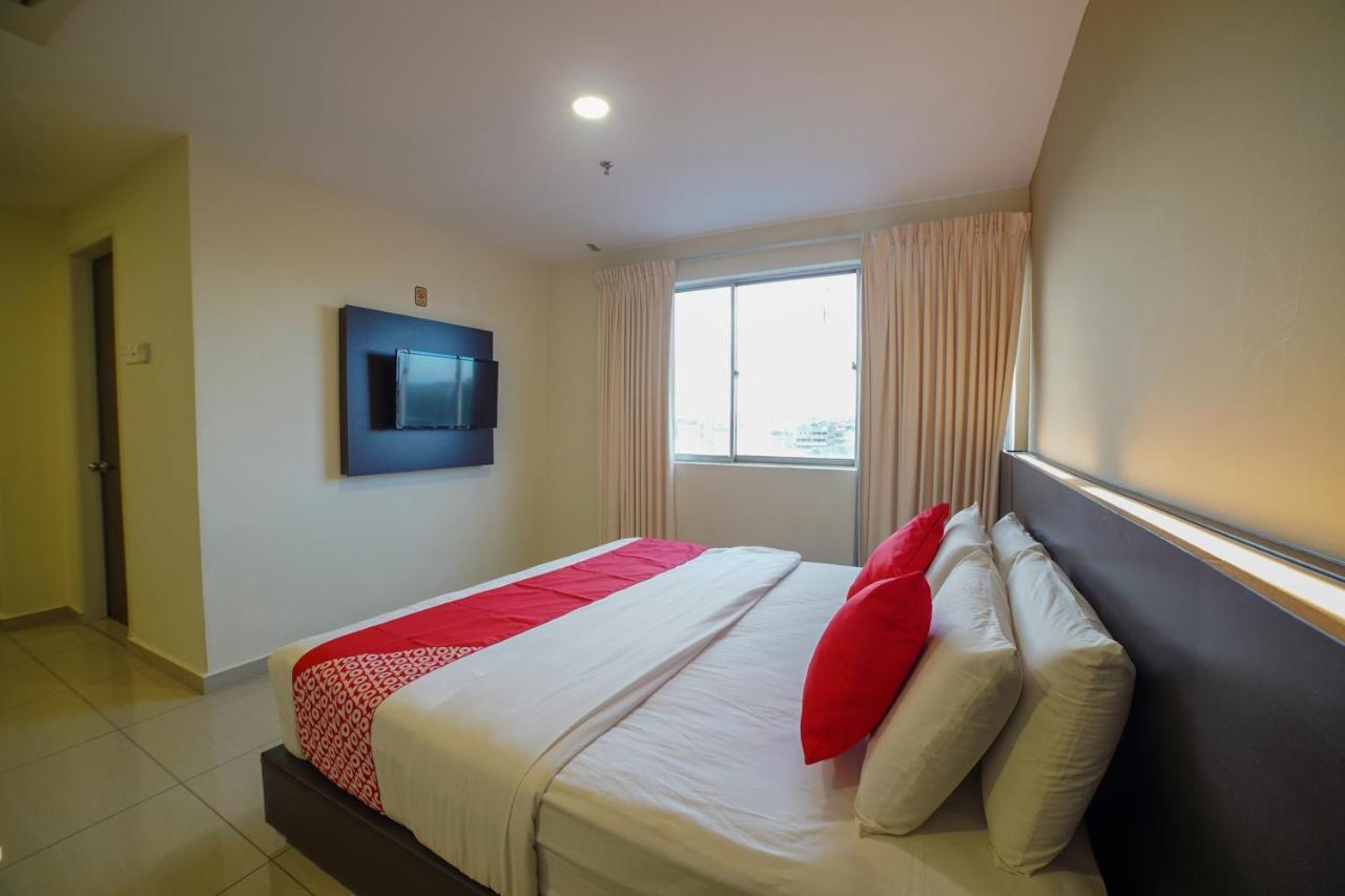 OYO 89531 Villa Hotel Segamat Esterno foto